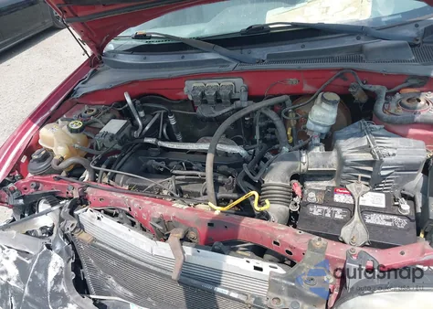 2005 Ford Escape Xls из США, поврежденный, VIN 1FMYU02Z05KA03183